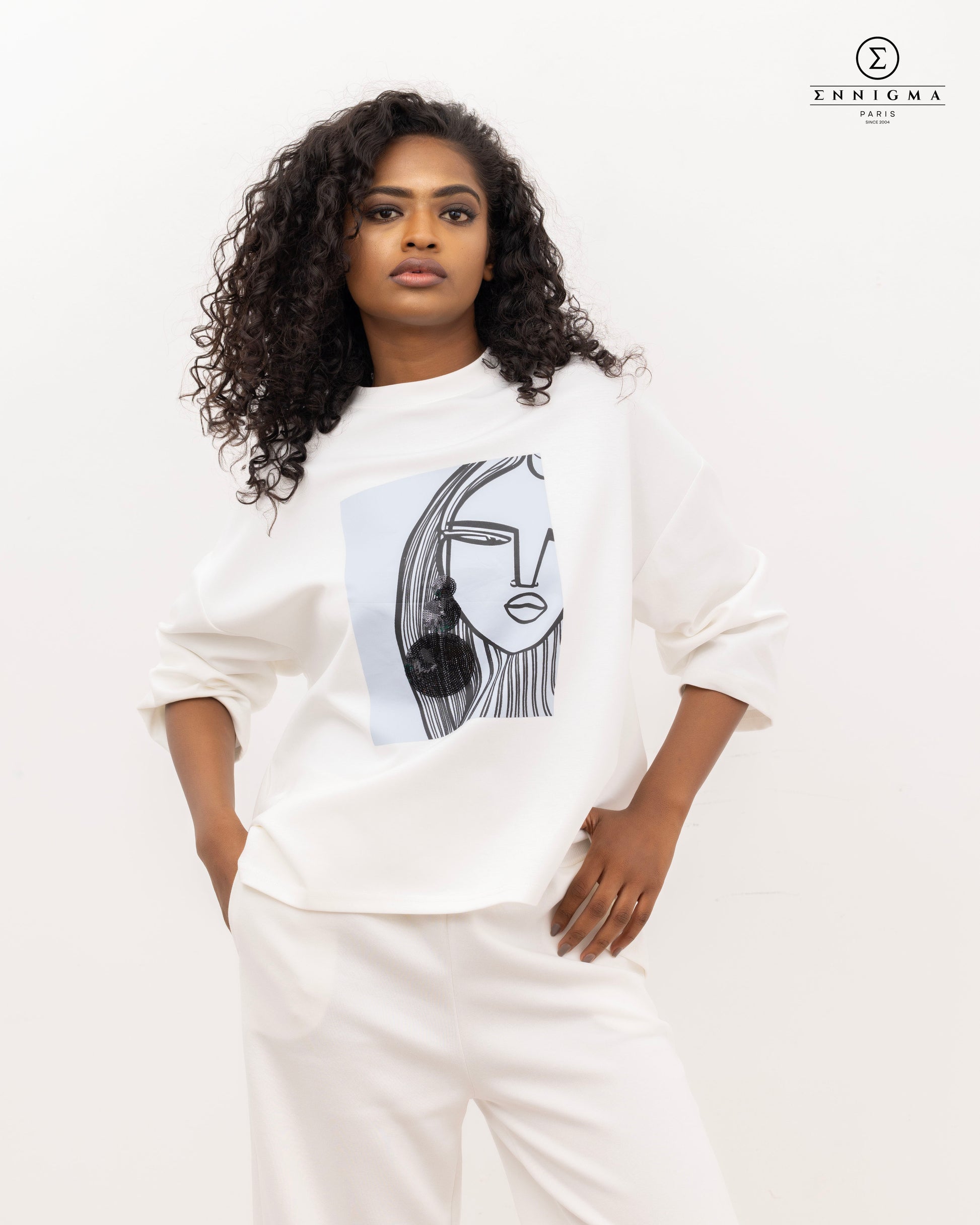 Abstract Line Art Oversized Sweatshirt